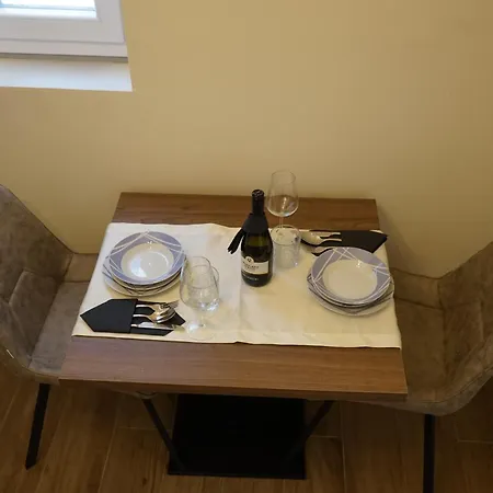 Ghega With Pool Appartamento *