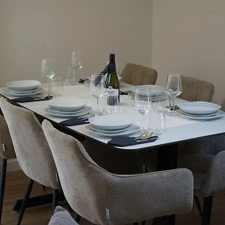 Appartement Ghega With Pool