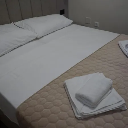 Appartement Ghega With Pool Zadar