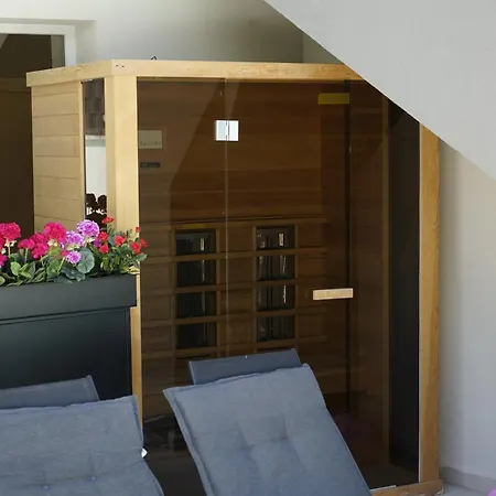 Appartement Ghega With Pool Zadar