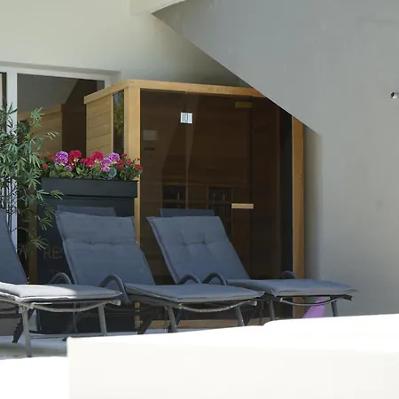 Appartement Ghega With Pool *